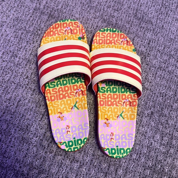 Adidas comfy sandals/slides (women’s 10) - Picture 1 of 3